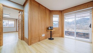 Room (byeol hana-e dong-gyeong) | 1 bedroom