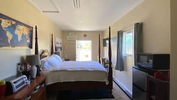 1 chambre, bureau, fer et planche à repasser, Wi-Fi gratuit