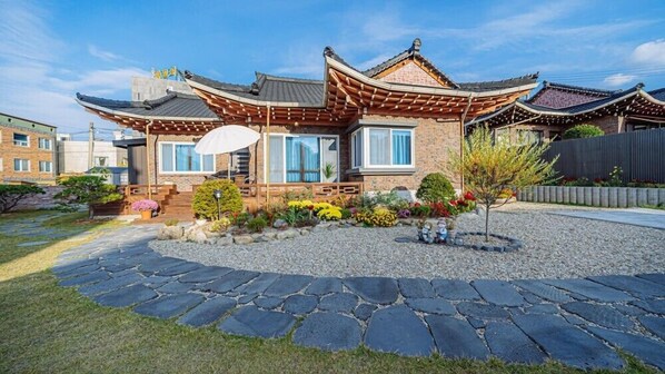 Exterior - dal geulim goun (Chuncheon)