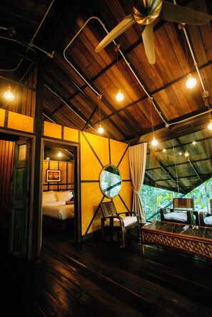 Decoración personalizada, wifi gratis y ropa de cama 