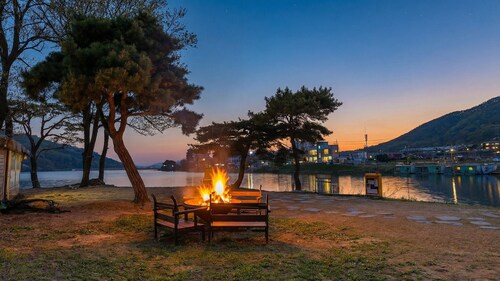 Ganhwa Badabae Beomseon Kids Pension