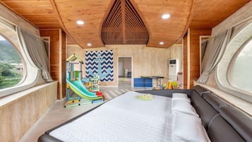 Basic Room, 1 Bedroom (suite room) | 1 bedroom, free WiFi