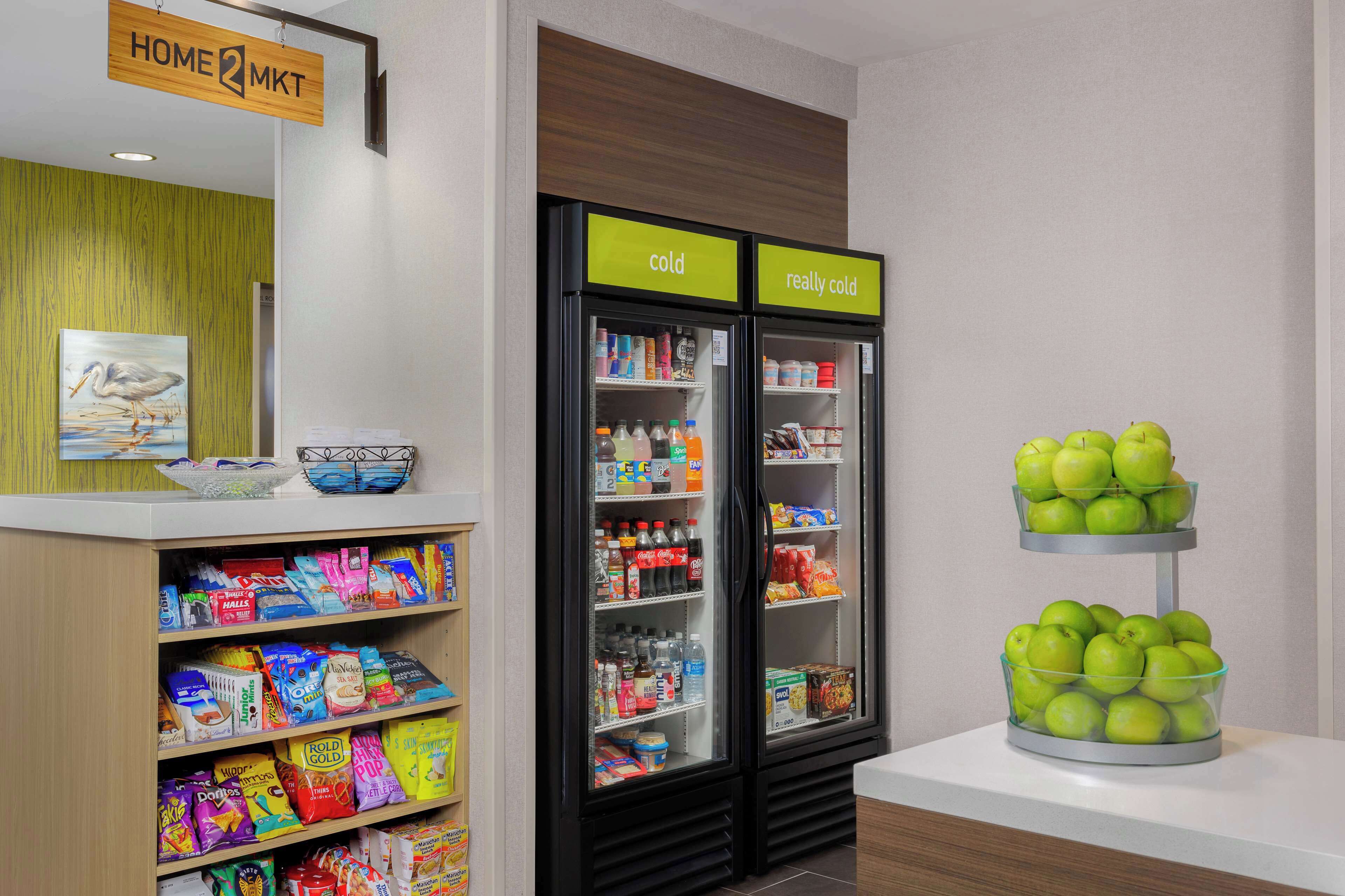 Snack bar
