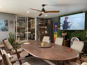 Dining - Beautiful Home in Tamworth (Hillvue)