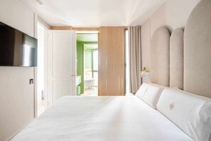 3 chambres, fer et planche à repasser, lit de bébé portatif, Wi-Fi