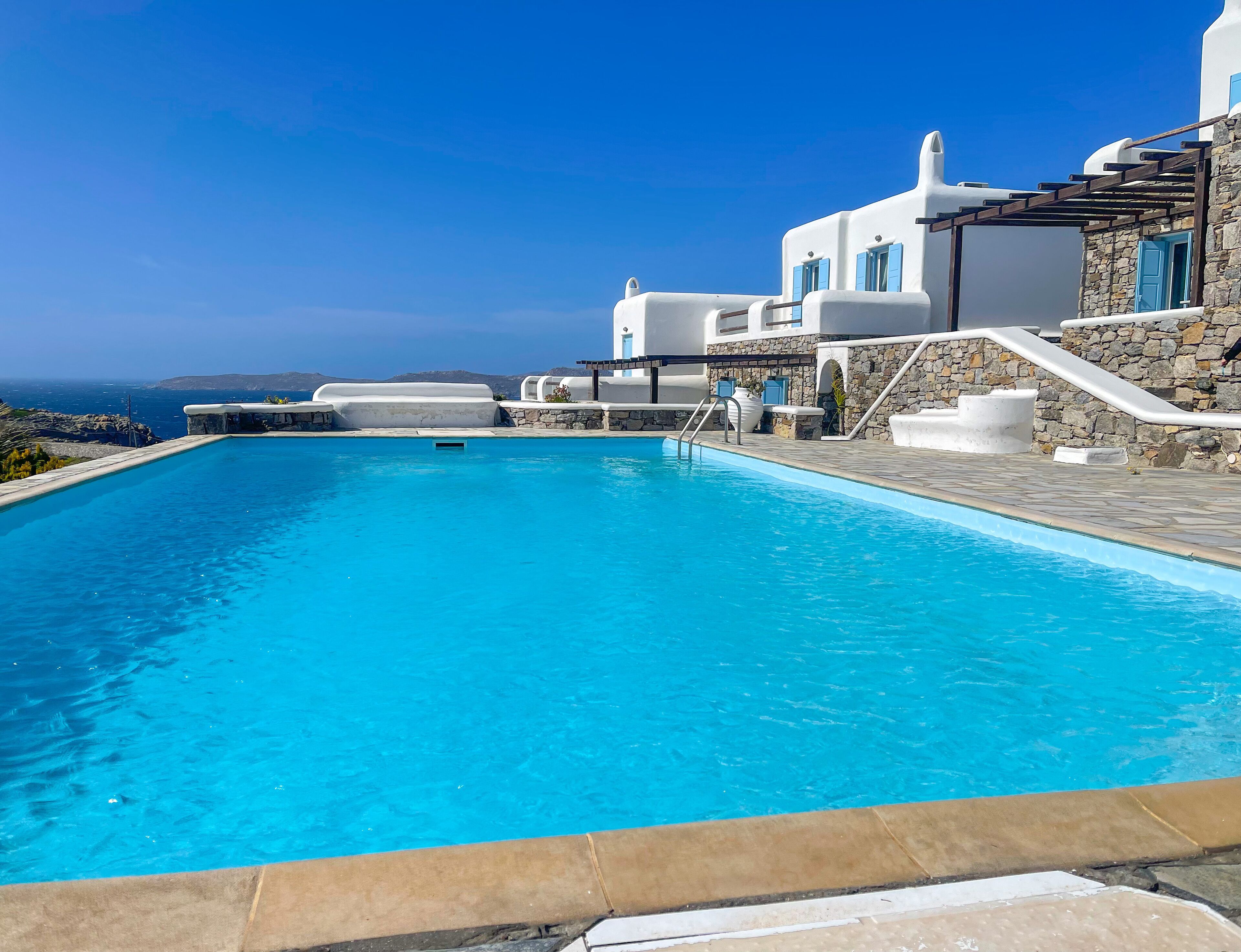 Piscine extérieure