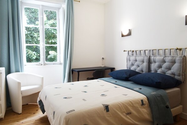 8 bedrooms, iron/ironing board, travel crib, WiFi