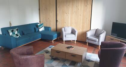 Exceptional house with large gardens near the center of Nantes