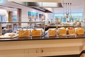 Daily buffet breakfast for a fee