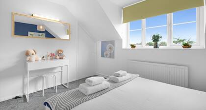 Modern One Bedroom House Welsh Harp