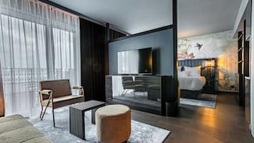 In-room safe, desk, soundproofing, free cribs/infant beds