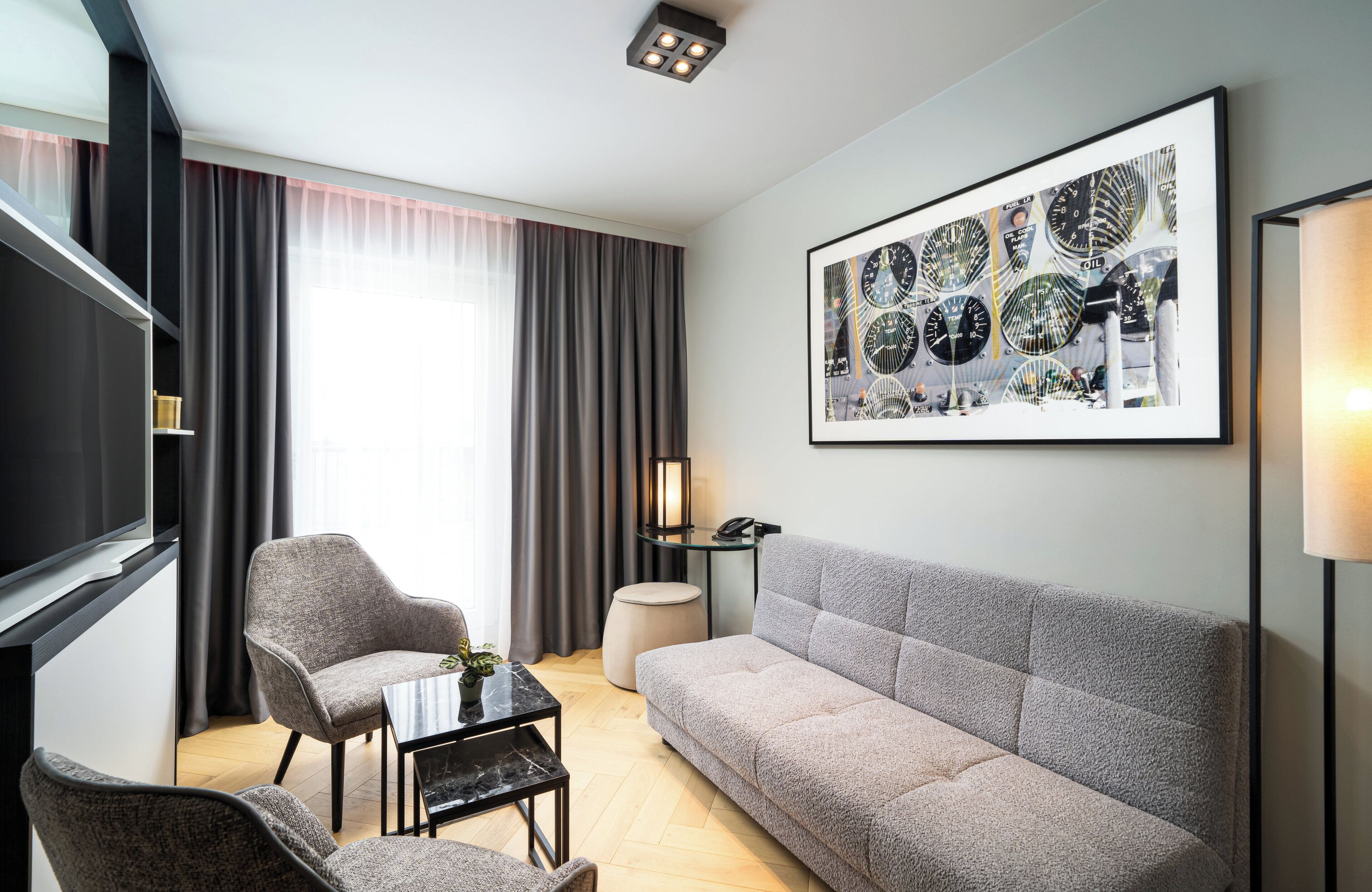 1 bedroom, minibar, in-room safe, desk