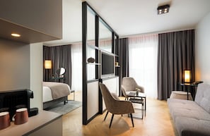1 bedroom, minibar, in-room safe, desk