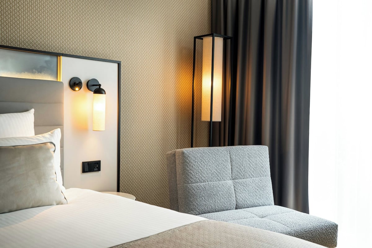 Suíte júnior | Frigobar, cofres nos quartos, escrivaninha, cortinas blackout