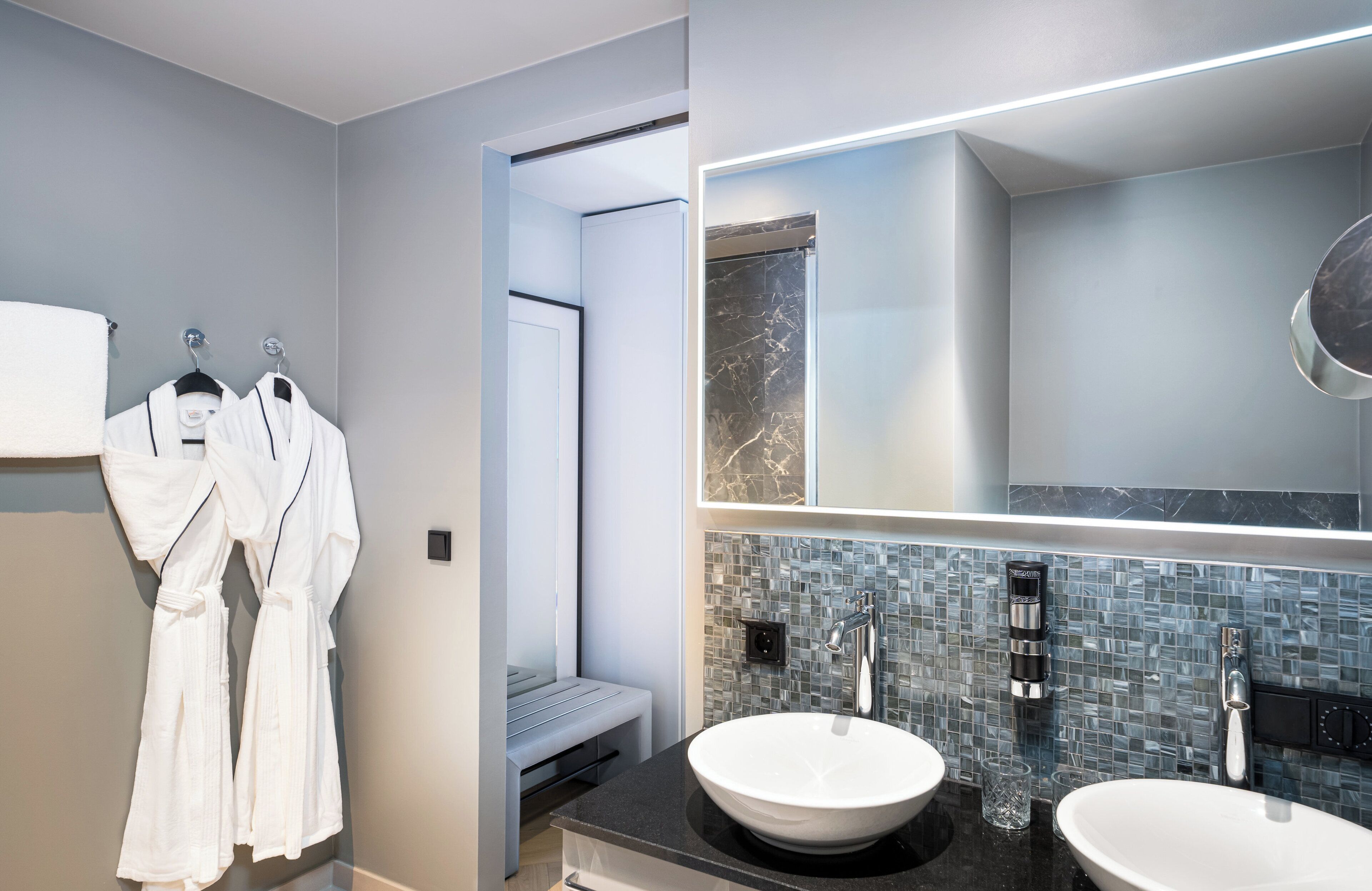 1 bedroom, minibar, in-room safe, desk