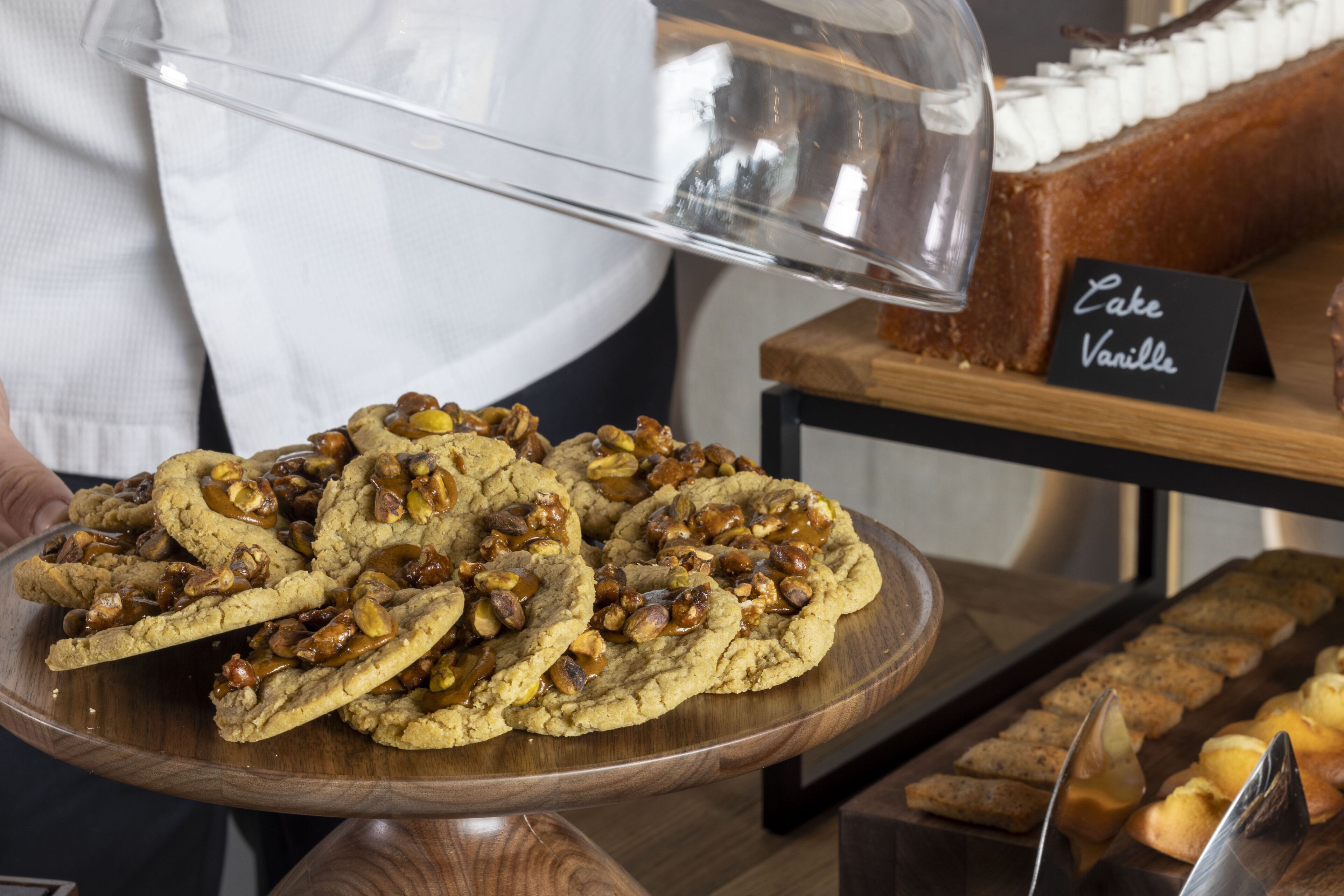 Kontinental frukost varje dag mot avgift
