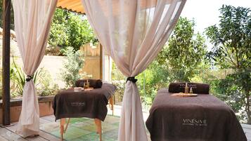 Couples treatment rooms, sauna, steam room, Turkish bath