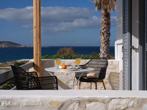 Deluxe Room, Sea View | Balcony - Ariti Seaside Residence (Paros)