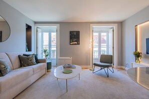 Living area - Ando Living São Nicolau House (Lisbon)