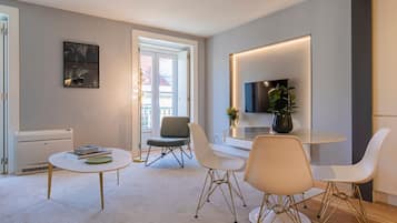 Appartement Standard | Coin séjour | TV connectée