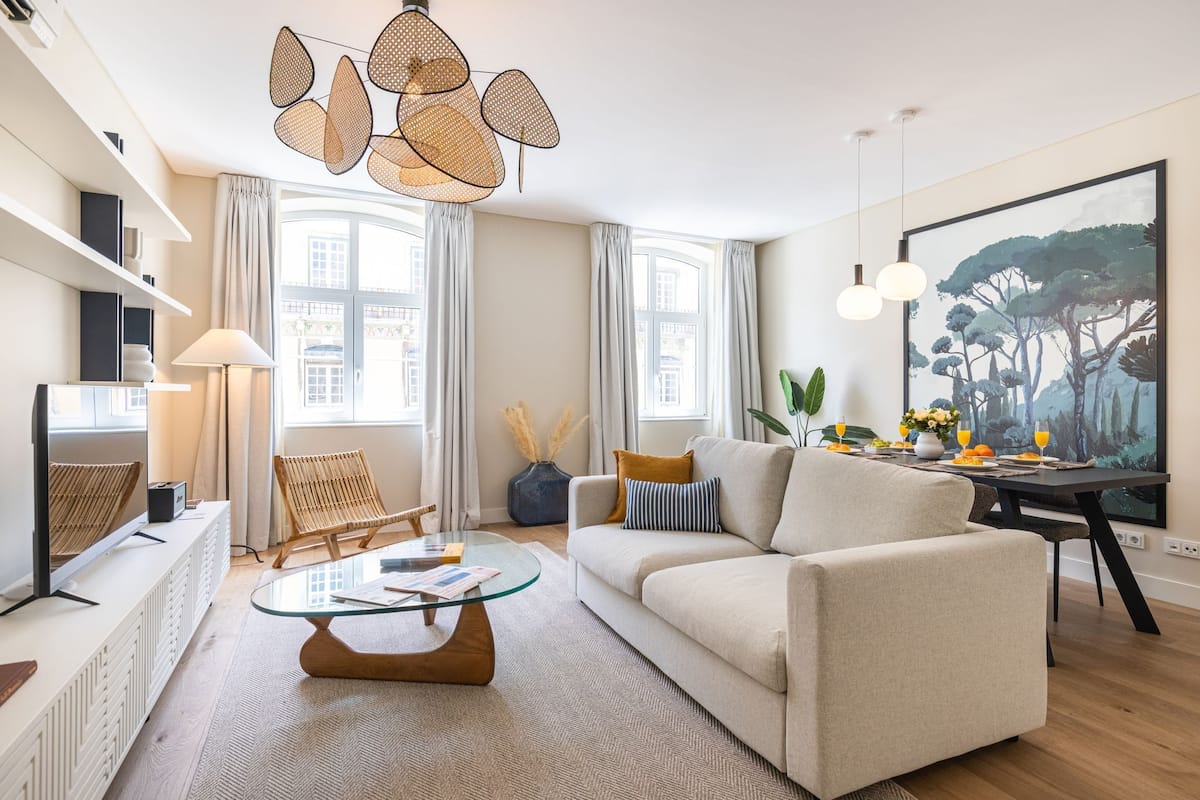 Classic Apartment | Living area | Flat-screen TV
