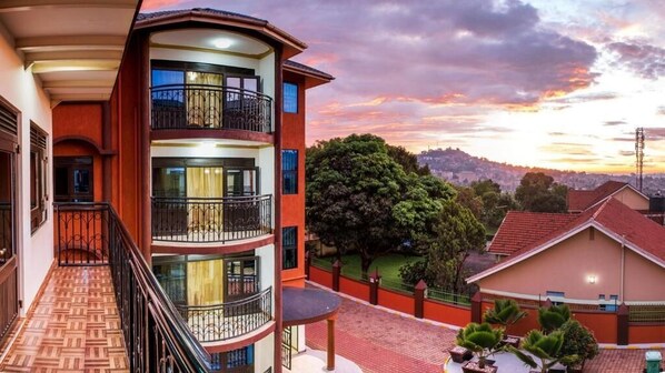 숙박 시설 정면