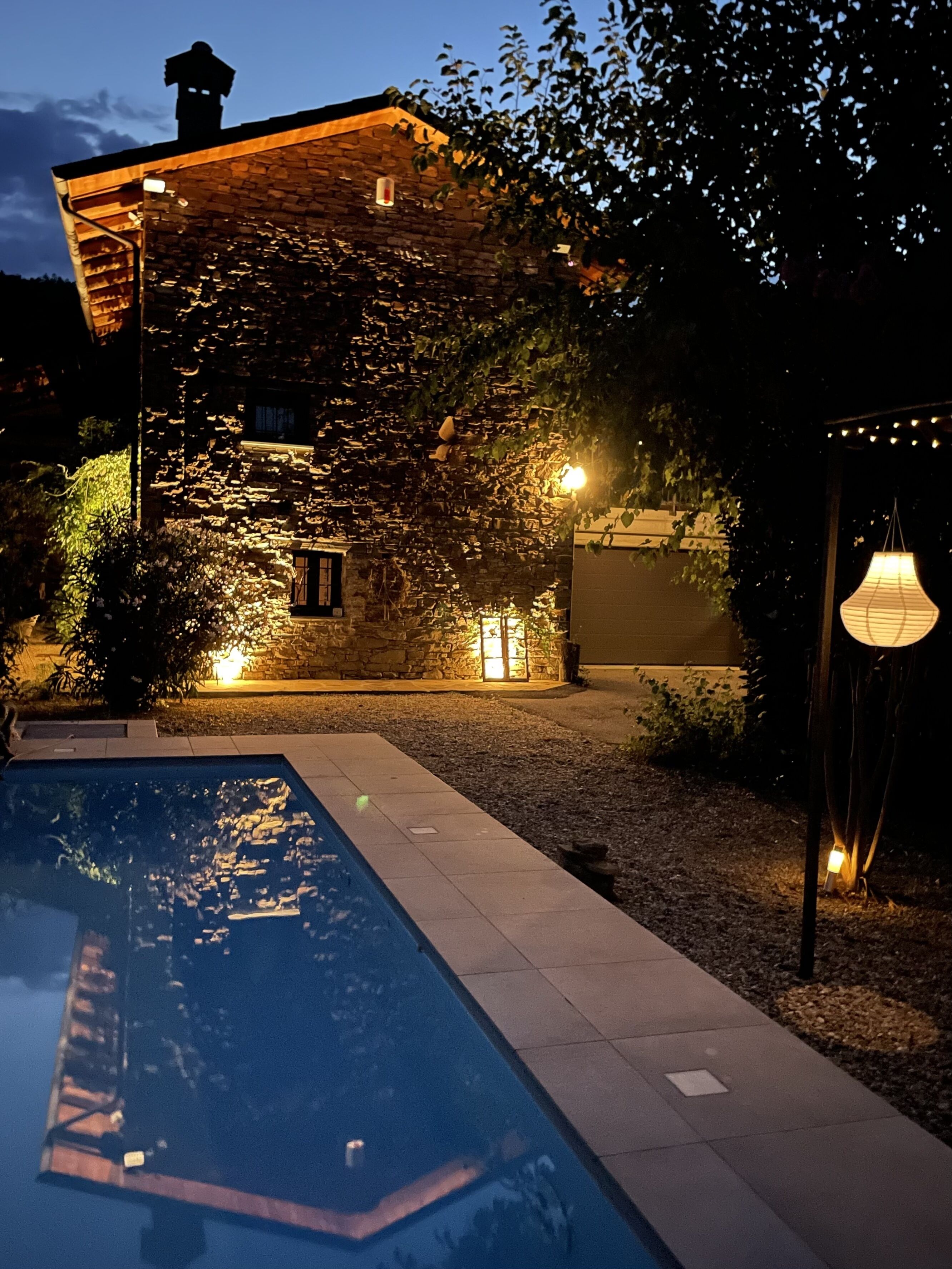 Piscina all'aperto, una piscina riscaldata
