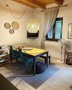 Dining - Old renovated Piedmontese farmhouse, 17th century with 2 studio apartments, (Paroldo)
