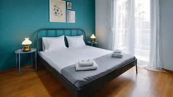 Apartment | 2 bedrooms, desk, iron/ironing board, free WiFi