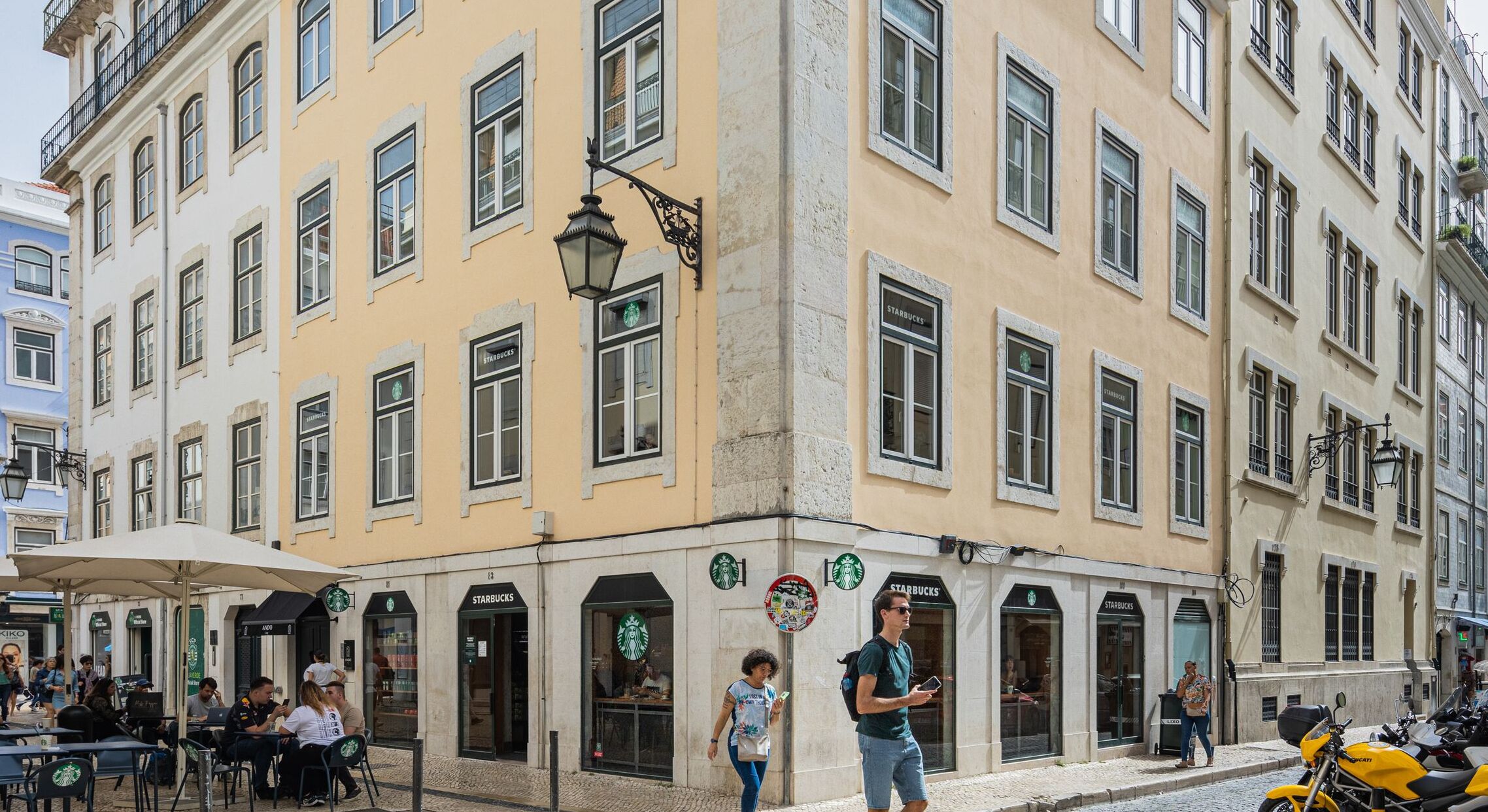 Fachada da propriedade