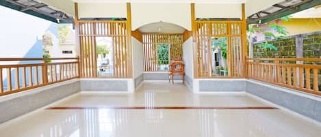 Hall