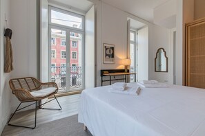 Coffres-forts dans les chambres, bureau, chambres insonorisées