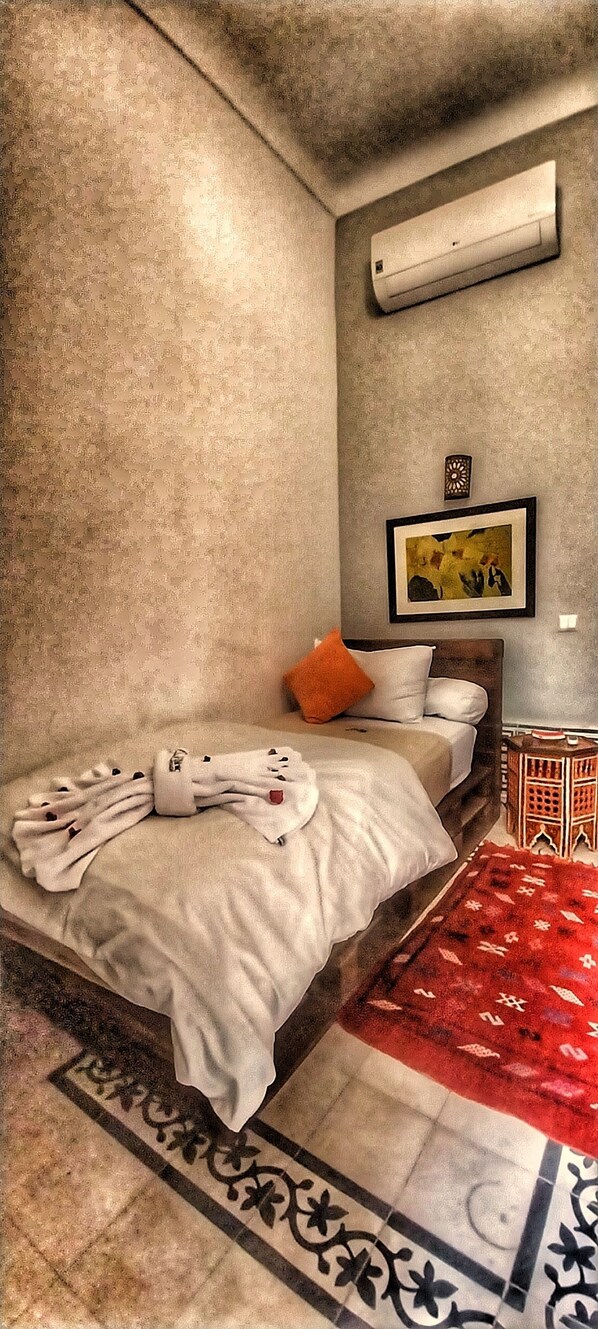 1 bedroom, WiFi, bed sheets - Saffron Room, Riad Arabic House & Spa (Marrakesh)