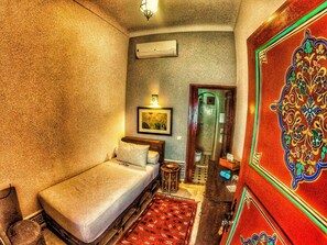 1 bedroom, WiFi, bed sheets - Saffron Room, Riad Arabic House & Spa (Marrakesh)