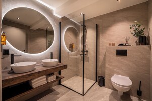 Ducha, artículos de tocador de diseñador, toallas, jabón