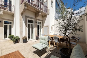 Apartamento Deluxe | Terraza o patio
