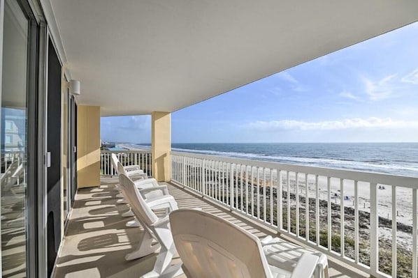 Oceanfront Balcony & View