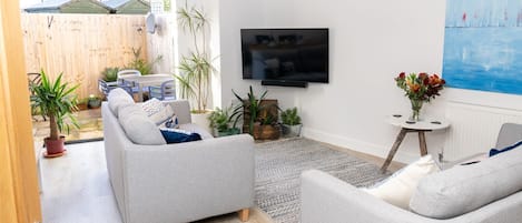 TV