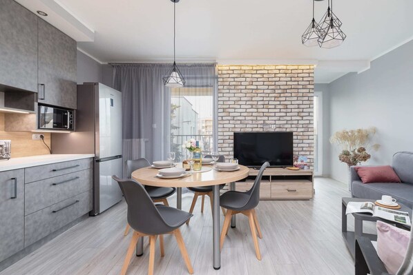 Interior - Kołaczy 7 | Trendy Apartment | Desk (Kraków)