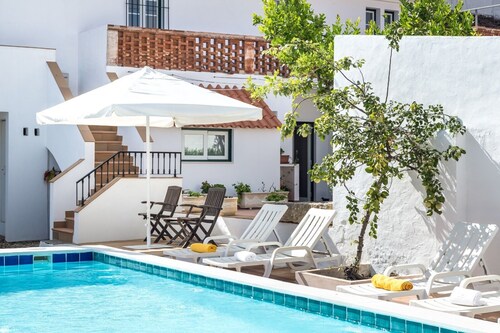 Charm Nature and Quiet Sousel House