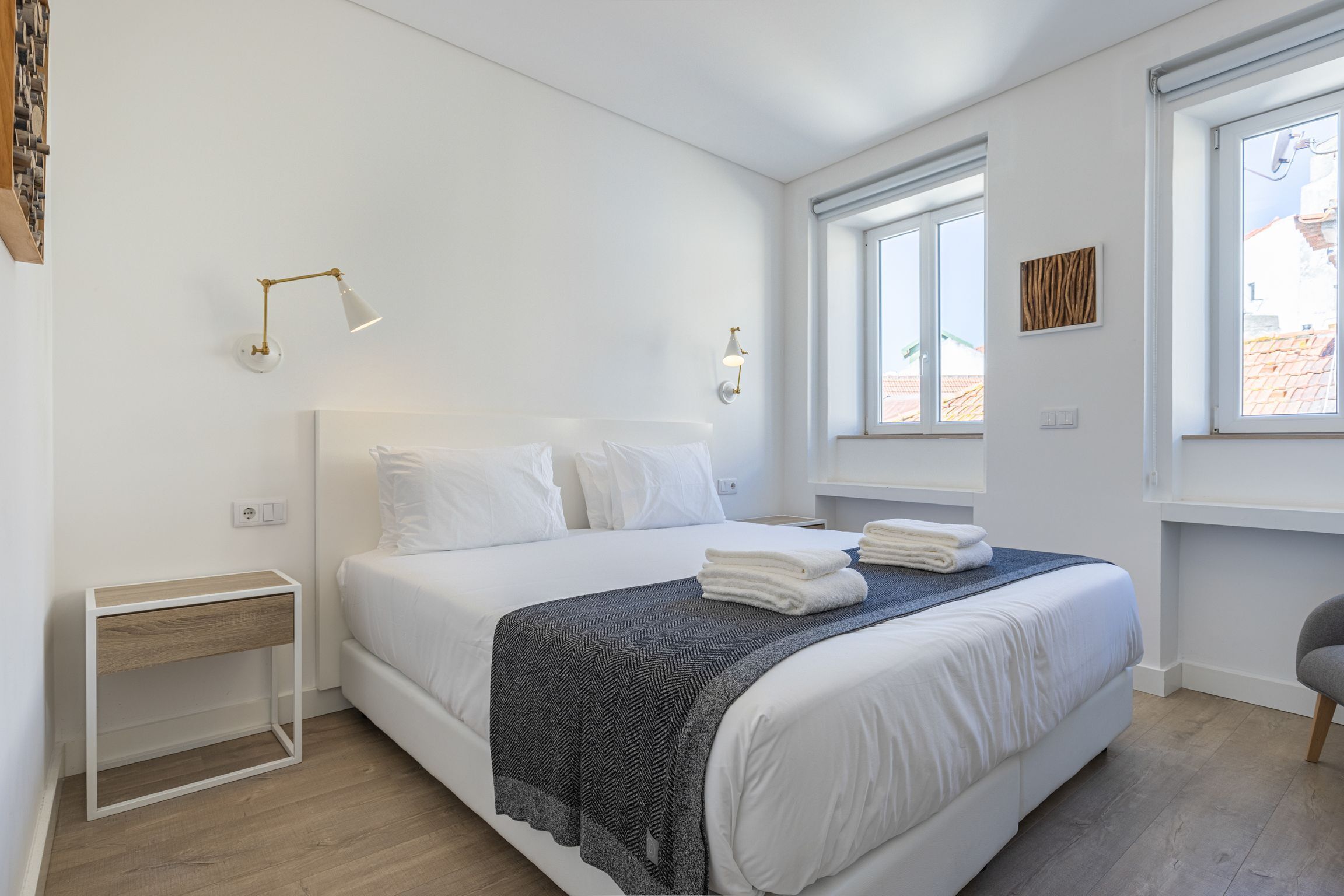 1 slaapkamer, een kluis op de kamer, een strijkplank/strijkijzer