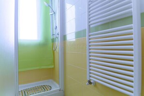تجهيزات دش، مجففات شعر