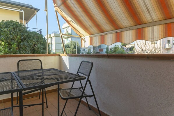Outdoor dining - PRATORANIERI - GIRASOLE (Follonica)