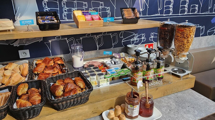 Kyriad Direct Lyon Nord - Dardilly