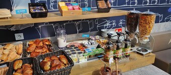 Kyriad Direct Lyon Nord - Dardilly