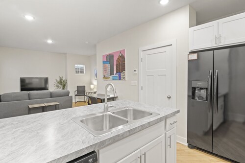 Newly Renovated Home | 5 min to ROC Airport