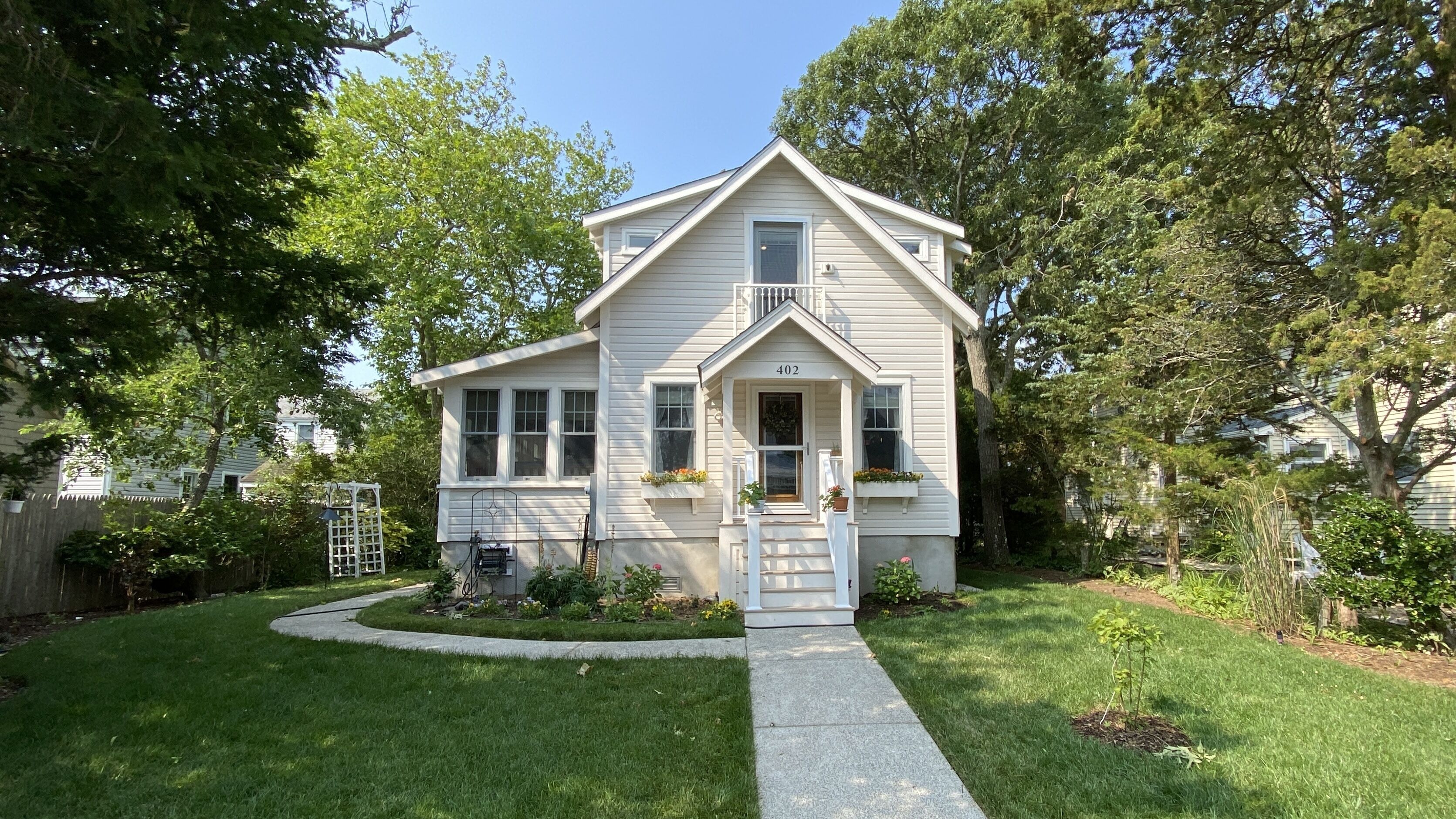 Come and relax at Rest-a-While Cottage.