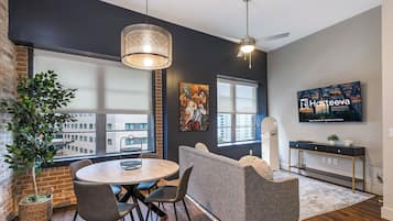 Lägenhet Signature - 1 sovrum - icke-rökare - terrass | Matservice på rummet