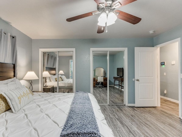 3 chambres, bureau, fer et planche à repasser, Wi-Fi gratuit