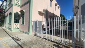 Property grounds - Chic and Centrally Located Apartment in Santurce with parking - Apt #4 (San Juan)